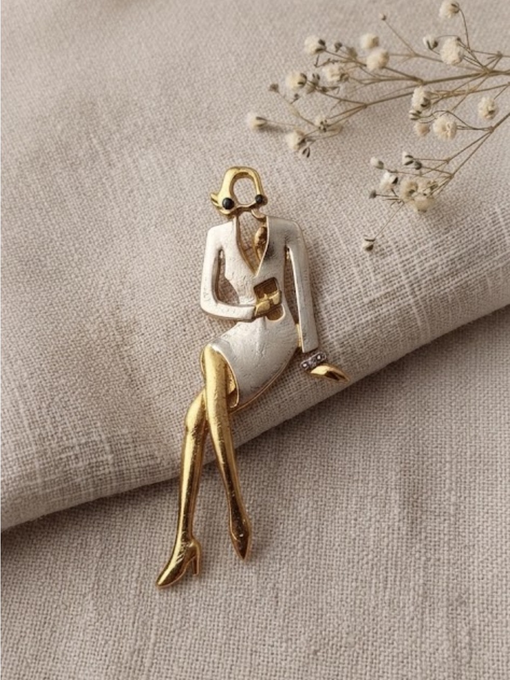 Elegant Gold and Silver Woman Silhouette Brooch